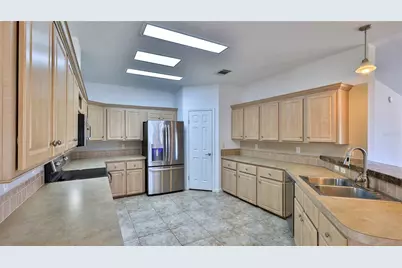 361 Marsh Landing Loop, Oak Hill, FL 32759 - Photo 12