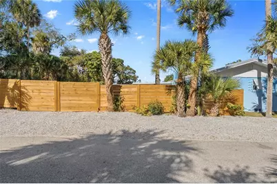 1000 Faulkner Street, New Smyrna Beach, FL 32168 - Photo 6