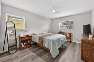 805 E 14th Ave, New Smyrna Beach, FL 32169 - Photo 14