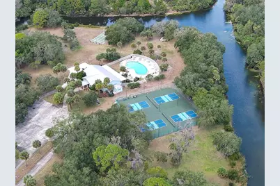 415 Sioux Boulevard, Oak Hill, FL 32759 - Photo 44