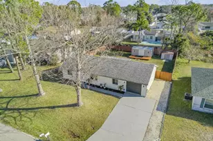 3421 Yule Tree Dr, Edgewater, FL 32141 - Photo 4