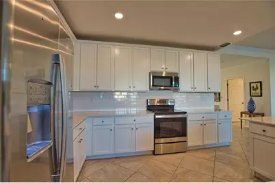 10042 Crooked Creek Drive #102, Venice, FL 34293 - Photo 8