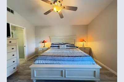 828 E 23rd Avenue, New Smyrna Beach, FL 32169 - Photo 10