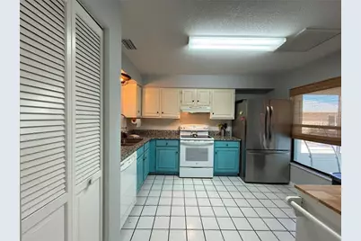 828 E 23rd Avenue, New Smyrna Beach, FL 32169 - Photo 8