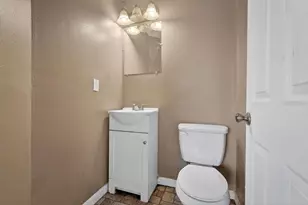 493 W Baltimore Dr, Deland, FL 32720 - Photo 16