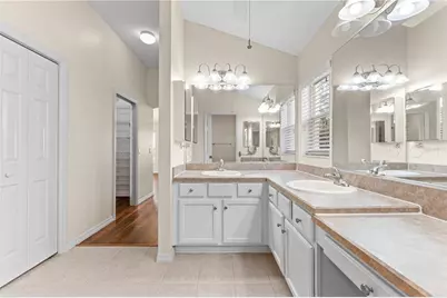 16905 SE 93rd Cuthbert Circle N, The Villages, FL 32162 - Photo 14