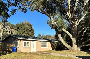 2627 Queen Palm Dr, Edgewater, FL 32141 - Photo 2