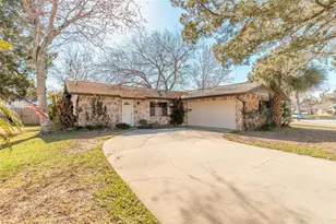 1968 Red Cedar Cir, South Daytona, FL 32119 - Photo 2