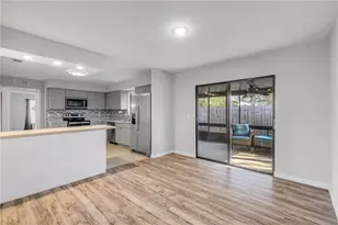 1842 Evergreen Dr, Edgewater, FL 32141 - Photo 6