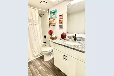 526 Live Oak Street #105, Edgewater, FL 32132 - Photo 12