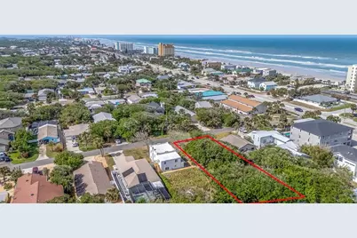 E 12th Avenue, New Smyrna Beach, FL 32169 - Photo 1