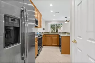 2747 Sweet Magnolia Pl, Oviedo, FL 32765 - Photo 6