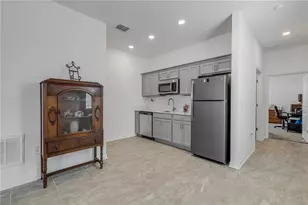 5256 Red Coral Cir, Mount Dora, FL 32757 - Photo 8