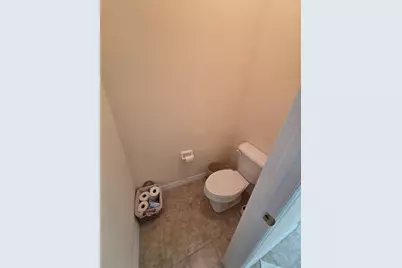 527 Safe Harbor Drive, Edgewater, FL 32141 - Photo 14