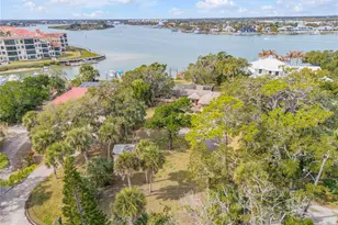 508 S Indian River Rd, New Smyrna Beach, FL 32169 - Photo 1