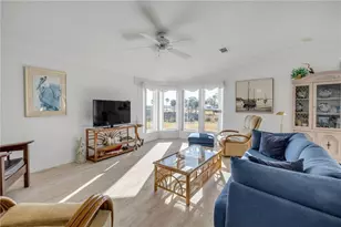 290 Navajo Dr, Oak Hill, FL 32759 - Photo 16