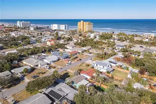 829 E 9th Ave, New Smyrna Beach, FL 32169 - Photo 36