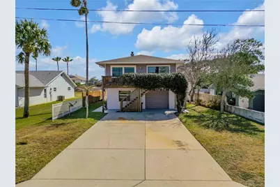 831 E 21st Avenue, New Smyrna Beach, FL 32169 - Photo 1
