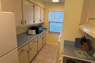 1437 N Atlantic Ave, Daytona Beach, FL 32118 - Photo 8