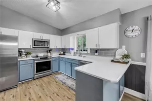 2503 Royal Palm Dr, Edgewater, FL 32141 - Photo 10