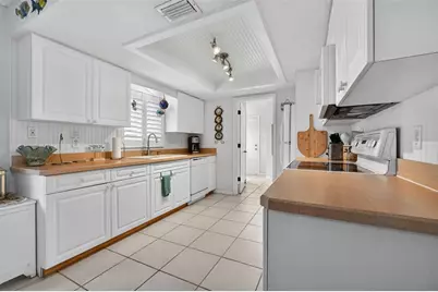 923 Locust Street, New Smyrna Beach, FL 32169 - Photo 68