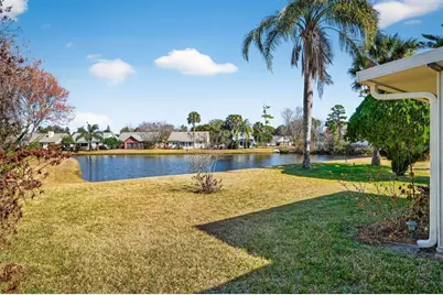 701 Pine Shores Circle, New Smyrna Beach, FL 32168 - Photo 10