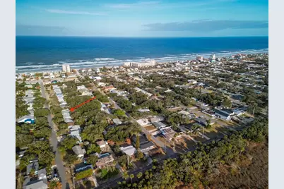 813 E 11th Avenue, New Smyrna Beach, FL 32169 - Photo 10