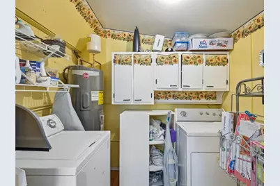 813 E 11th Avenue, New Smyrna Beach, FL 32169 - Photo 40