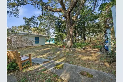 813 E 11th Avenue, New Smyrna Beach, FL 32169 - Photo 54