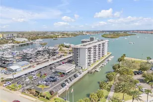 101 N Riverside Dr, New Smyrna Beach, FL 32168 - Photo 2