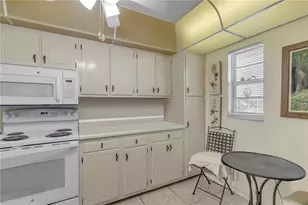 101 N Riverside Dr, New Smyrna Beach, FL 32168 - Photo 10