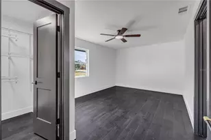 2516 Pine Tree Dr, Edgewater, FL 32141 - Photo 14