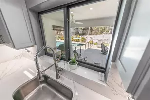 2 Pleasant View Cir, Daytona Beach, FL 32118 - Photo 10