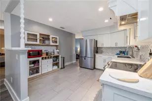 966 Bramble Bush Cir W, Port Orange, FL 32127 - Photo 6