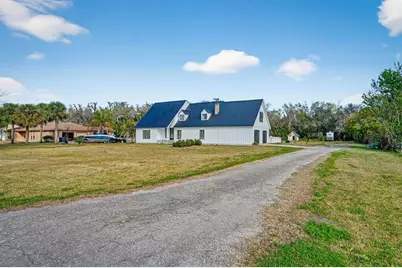 425 Country Circle Drive E, Port Orange, FL 32128 - Photo 2