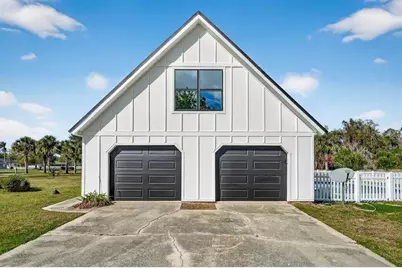 425 Country Circle Drive E, Port Orange, FL 32128 - Photo 6