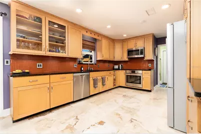 1104 S Riverside Drive, Edgewater, FL 32132 - Photo 10