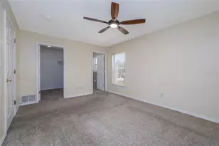 756 Tumblebrook Dr, Port Orange, FL 32127 - Photo 18