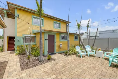 472 N Causeway, New Smyrna Beach, FL 32169 - Photo 6