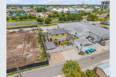472 N Causeway, New Smyrna Beach, FL 32169 - Photo 4