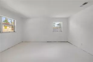 546 Cambridge Cir, South Daytona, FL 32119 - Photo 18