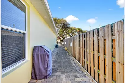 307 Jessamine Avenue, New Smyrna Beach, FL 32169 - Photo 4