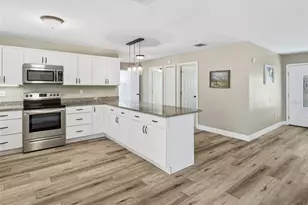 975 N Boston Ave, Deland, FL 32724 - Photo 16