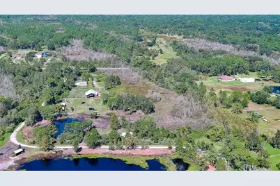 806 W Ariel Road, Edgewater, FL 32141 - Photo 8