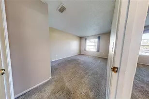 417 Banana Cay Dr, South Daytona, FL 32119 - Photo 10