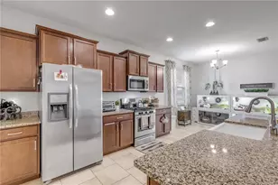 637 Bluehearts Trl, Deland, FL 32724 - Photo 14