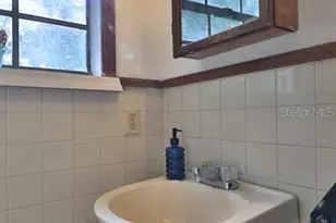 2021 Umbrella Tree Dr, Edgewater, FL 32141 - Photo 22