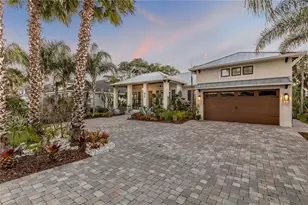 1502 Saxon Dr, New Smyrna Beach, FL 32169 - Photo 2