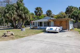 69 E Bayshore Dr, Port Orange, FL 32127 - Photo 2