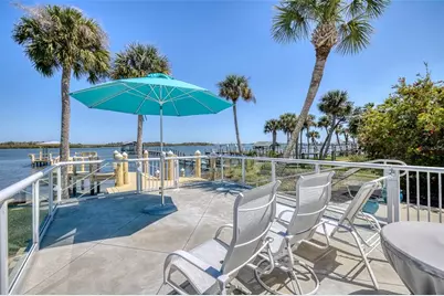 349 Marsh Landing Loop, Oak Hill, FL 32759 - Photo 20